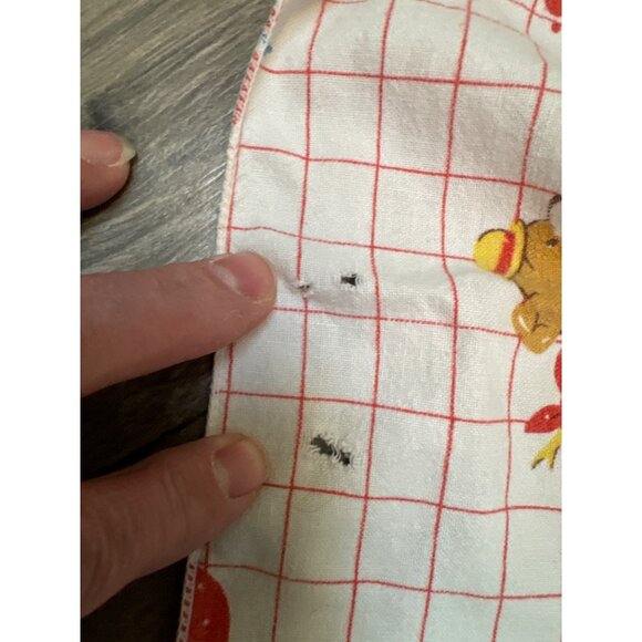 Vintage Dundee Baby Blanket With Bear & Red Balloon Print In Cotton Fabric - Picture 4 of 4